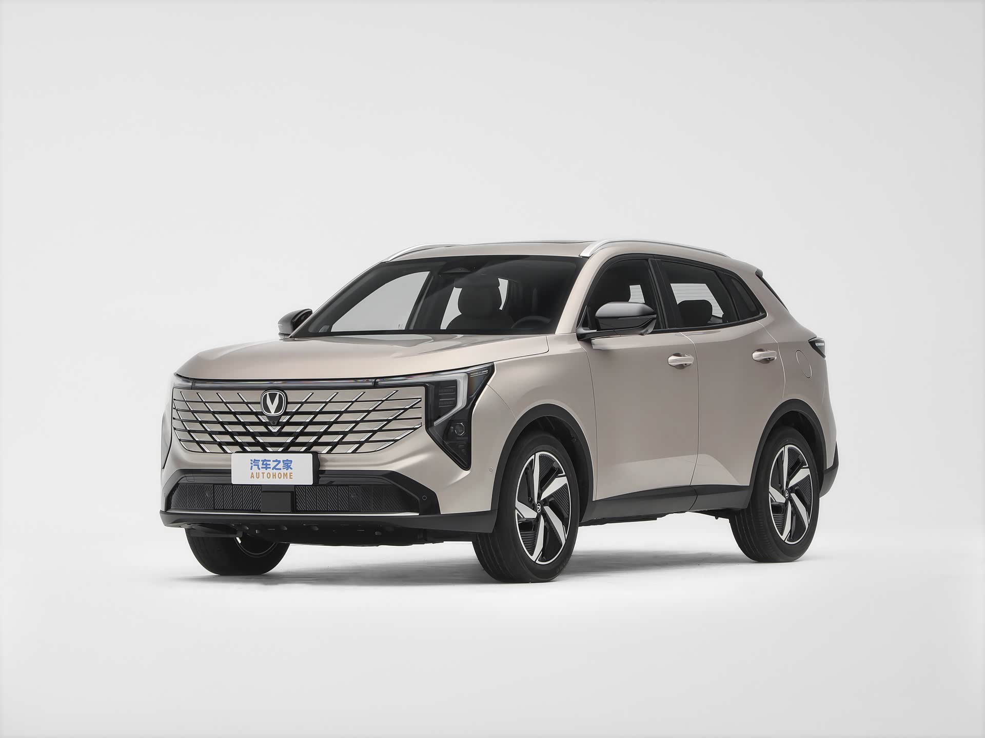 CS55 PLUS · Gen 4 HEV · الهيكل الخارجي · 1