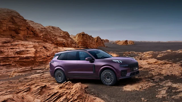 Lynk & Co 09 Explorer