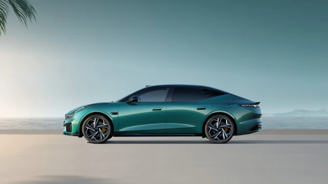 Lynk & Co 10