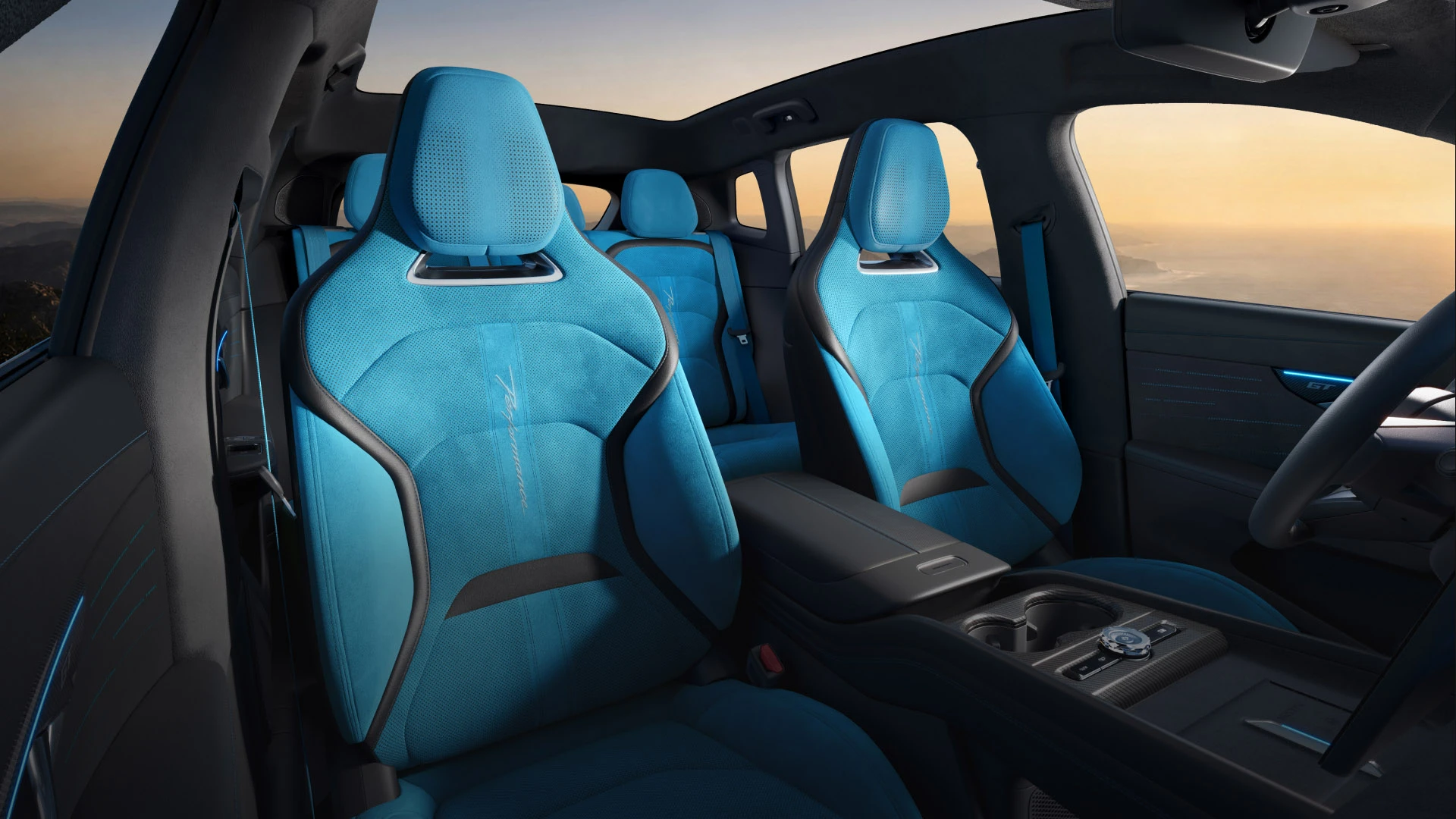 Lynk & Co 07GT — معرض الصور 5