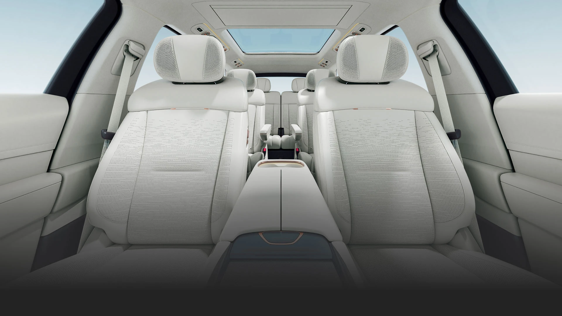 Lynk & Co 900 Six-seat — معرض الصور 2