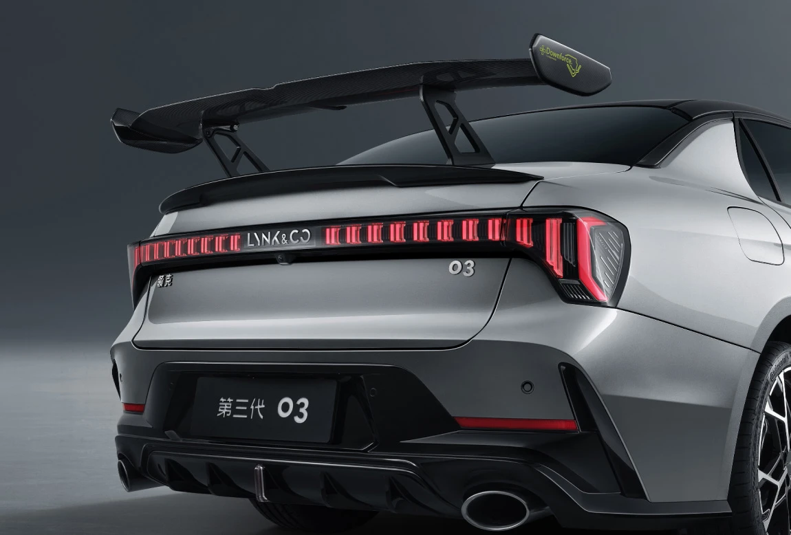 Lynk & Co 03 — Gallery 5
