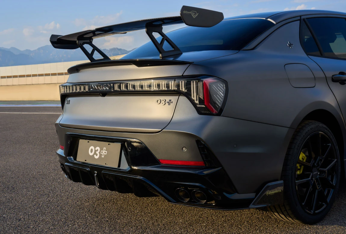 Lynk & Co 03+ — Gallery 10