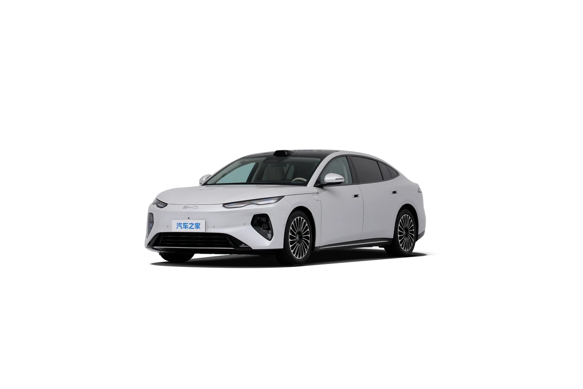 2026 BYD SEAL 08 EV · 785KM Transmission intégrale Flagship · Autohome 360°