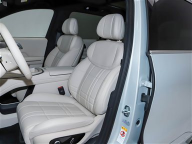 DEEPAL S09 Front seats
